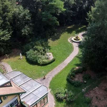 Das Parkhaus Semesterbostad Bad Birnbach